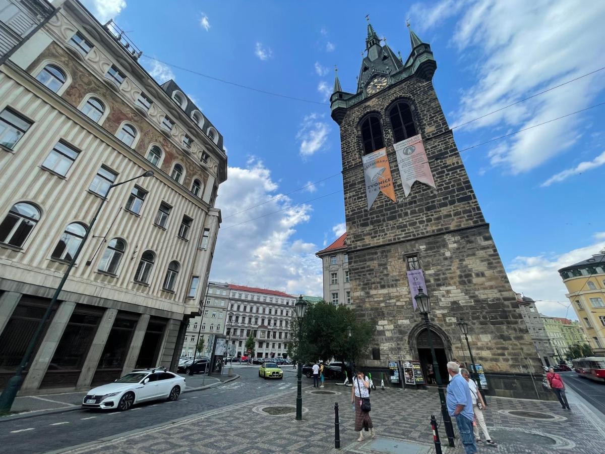 Grand Viceroy Apartments - Gothic Tower View Praga Exterior foto